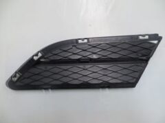 Ön Tampon Panjuru Sağ Siyahbmw 3 Serı E90 09-11 Arası