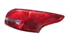 Dış Stop Lambası Sağ Kırmızı-Beyaz Ford Focus Sd 15-18 Arası
