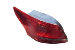 Dış Stop Lambası Sol Kırmızı-Beyaz Ford Focus Sd 15-18 Arası
