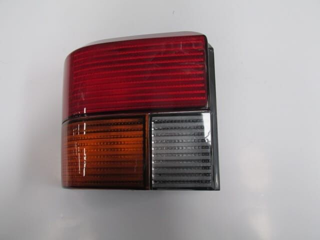 Stop Lambası Sol Sarı-Beyaz-Kırmızı Volkswagen Transporter T4 96-01 Arası