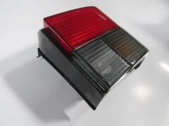 Stop Lambası Sağ Füme-Kırmızı Volkswagen Transporter T4 96-01 Arası