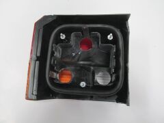 Stop Lambası Sağ Sarı-Beyaz-Kırmızı Volkswagen Transporter T4 96-01 Arası
