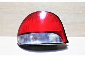 Stop Lambası Sol Hyundai Accent 1998 Sonrası Hatchback