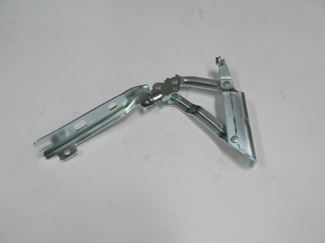 Kaput Menteşesi Sağ Volkswagen Golf 5 04-09 Arası