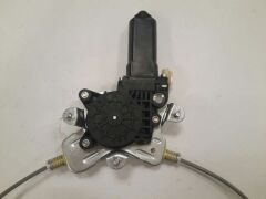 Ön Cam Krikosu Sağ Elektrikli-Motorlu (Hushan) Hyundaı Sonata 03-05 Arası