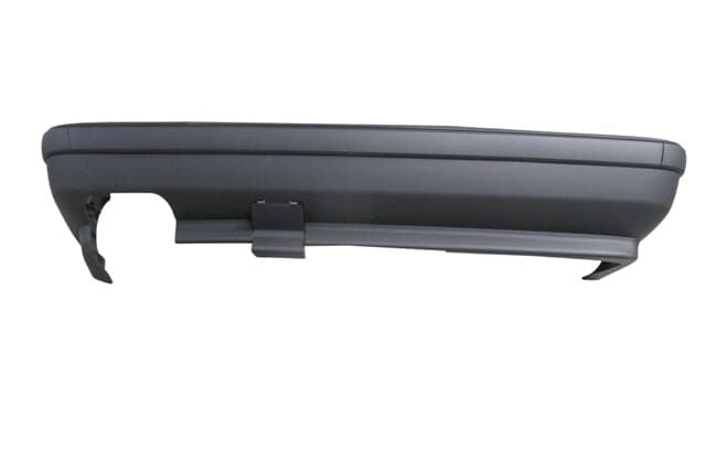 Arka Tampon Siyah (Kendinden Bantlı-Çeki Demiri Kapaklı) (M-Tech-M5) Bmw 5 Serı E34 88-95 Arası