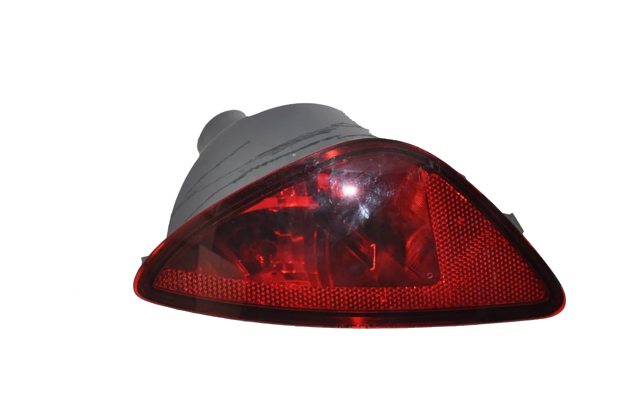Arka Tampon Reflektörü Sağ Clio 3 2009 - 2012 Arası Modeller İçin