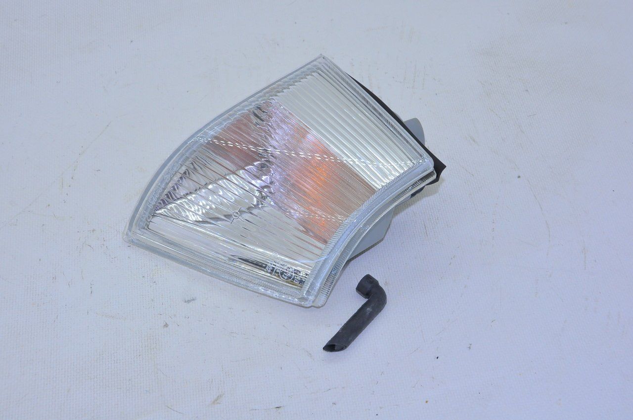 Sağ Ön Sinyal Lambası R21 Manager-Optima-Concorde