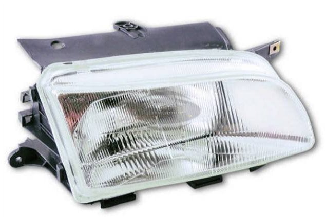 Far Ön Sağ Cıtroen Berlingo 1996-2002 Arası