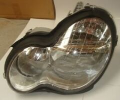 Sol Far Lambası Vakum Ayarlı-Merceksiz-Şeffaf Cam-5Pinli(H7-H7) Mercedes C Class W203 2003-2007 Arası