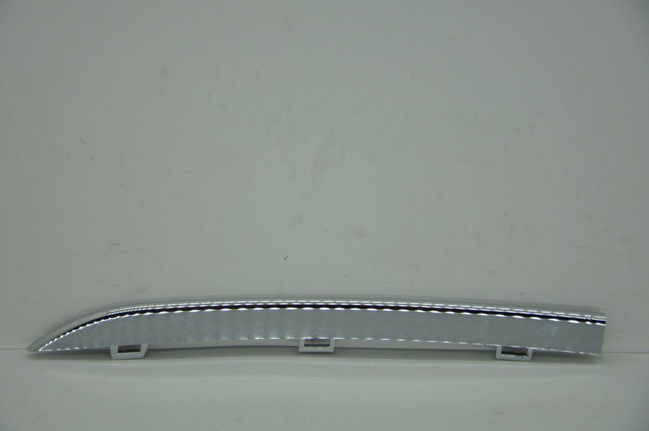 Ön Panjur Orta Çıta Üst Sol (Niekalj) Linea 2012 Sonrası