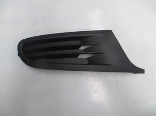 Sis Far Çerçevesi Sağ -Volkswagen Golf 6 09-12 Arası