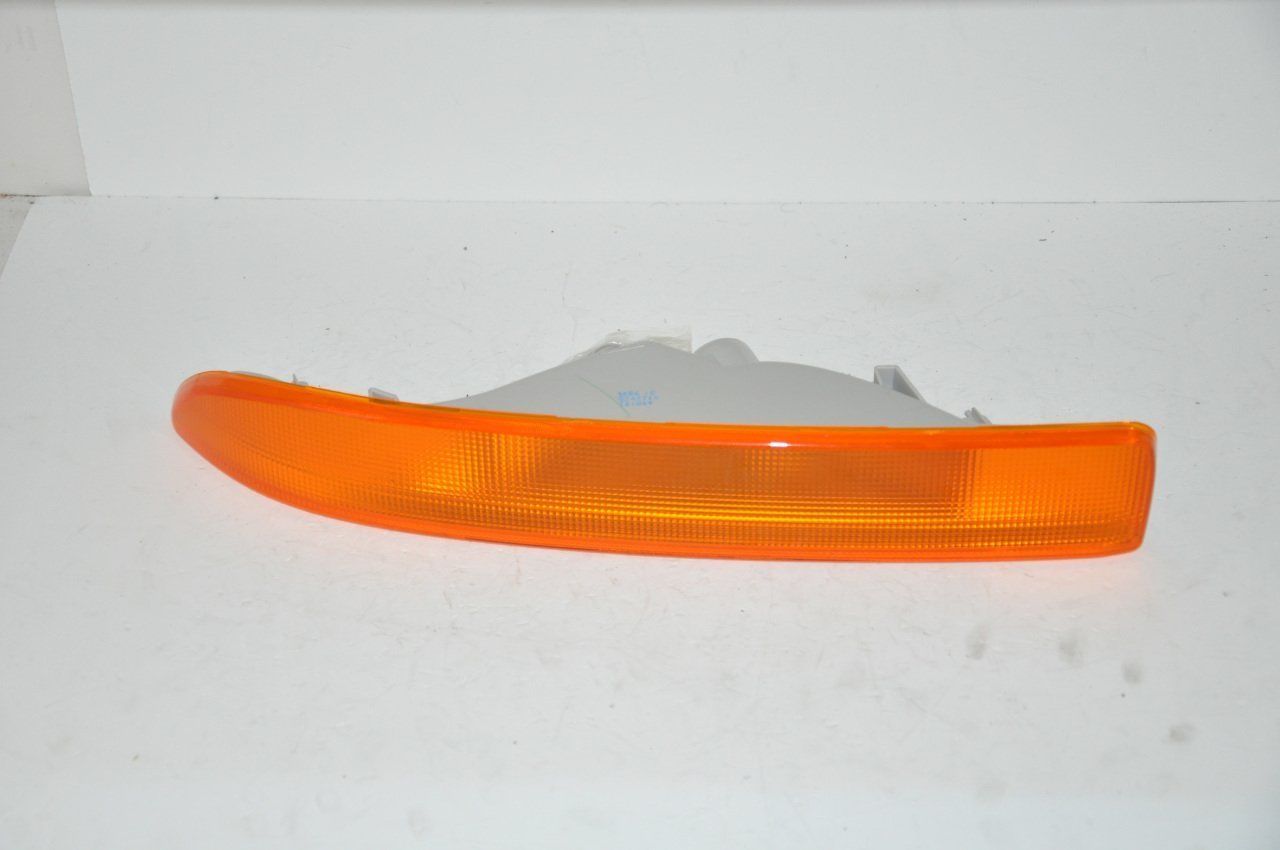 Sol Ön Sinyal Lambası Master 1998-2004 Modelleri Arası (Sarı)