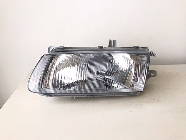 Far Ön Sol Mazda 323 Familia 1994-1997 Arası