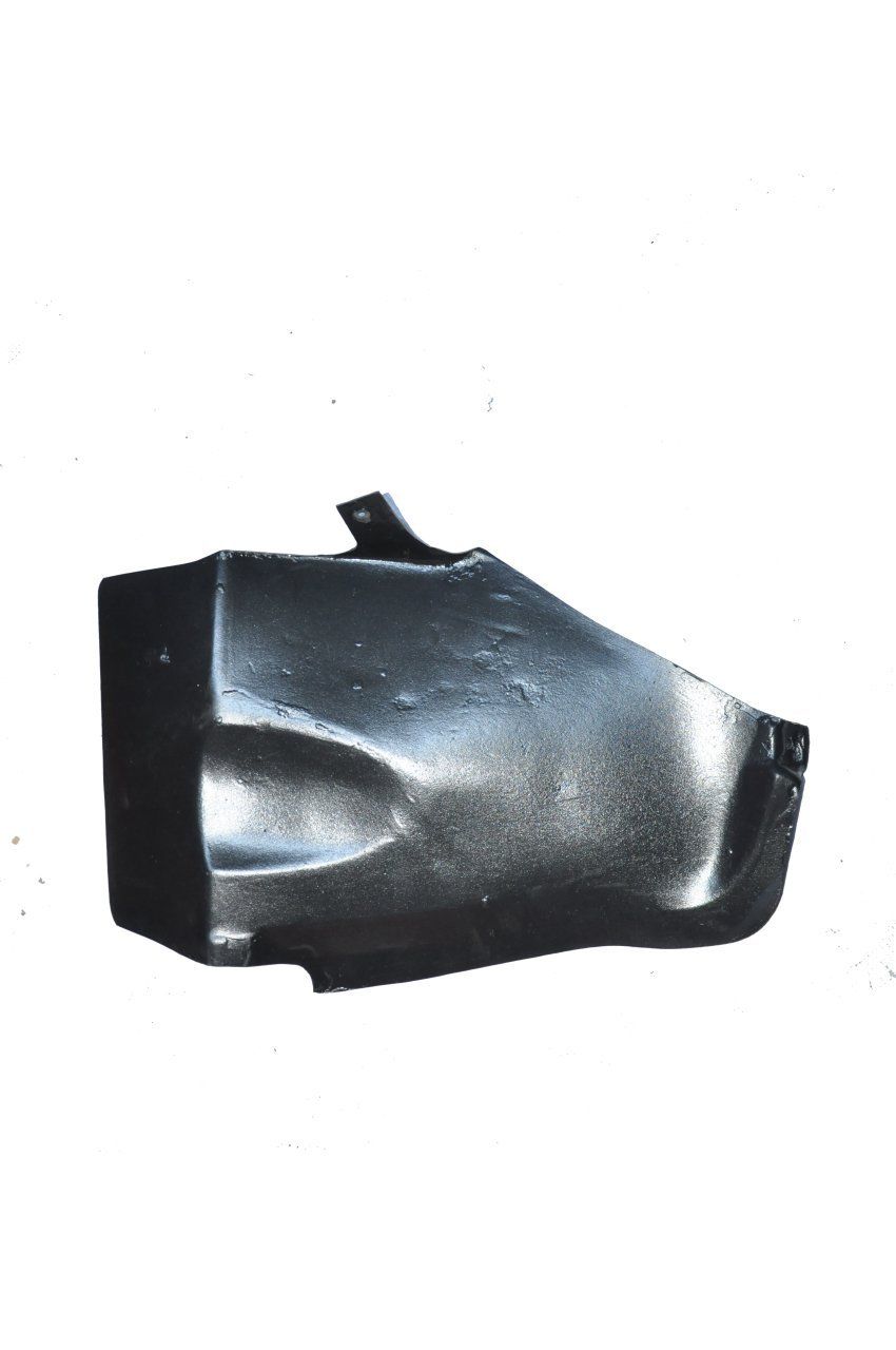 Sağ Arka Çamurluk Davlumbazı R19 Sedan