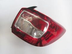 Stop Lambası Sağ Kırmızı-Beyaz Renault Symbol 13-16 Arası