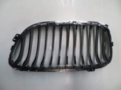 Ön Panjur Sağ Nikelajlı-Siyahbmw 3 Serı E90 09-11 Arası