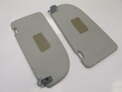 Güneşlik Gri Sağ -Sol Set 2 Parça Volkswagen Caddy 04-10 Arası