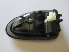 Ön Kapı İç Açma Kolu Sol Siyah Renault Megane 1 99-02 Arası