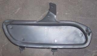 Sis Far Çerçevesi Sağ (Sis Deliksiz) Peugeot 406 95-99 Arası