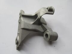 Motor Beşiği Bağlantı Ayağı Sağ (Beşik Darbe Emici) (Alüminyum) Renault Megane 4 Sd 21-25 Arası
