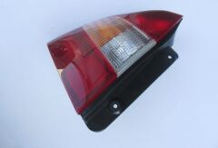 Stop Lambası Sol Kırmızı-Sarı-Beyaz Hyundaı Accent Mılenyum 00-02 Arası