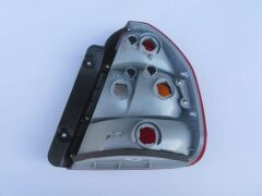 Stop Lambası Sol Kırmızı-Sarı-Beyaz Hyundaı Accent Mılenyum 00-02 Arası