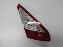 İç Stop Lambası Sol Kırmızı-Beyaz Renault Megane 3 Hb 10-13 Arası