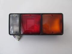 Stop Lambası Sağ (Sarı-Kırmızı-Beyaz) (Küçük Tip) (Famella) Mıtsubıshı Canter Fe304 90-97 Arası