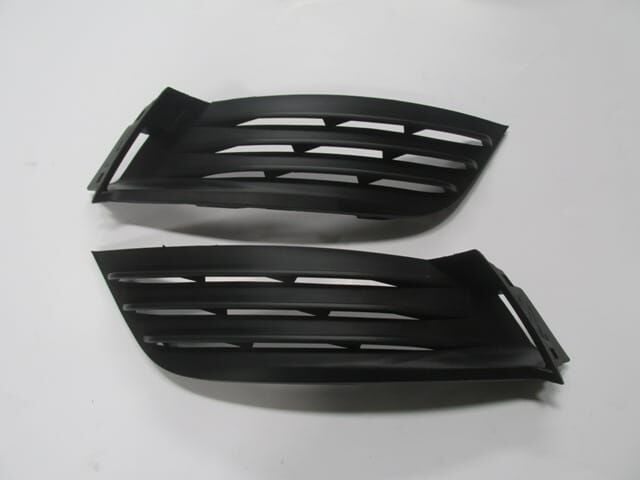 Sis Far Çerçevesi Sağ -Sol Set (2 Parça) Renault Megane 4 Sd-Hb 16-20 Arası