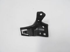 Ön Tampon Bağlantı Braketi Sağ Toyota Rav4 04-06 Arası
