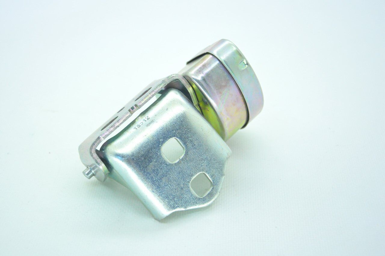 Kapı Menteşesi Alt Ön Sol Megane 2 (Siyah Boyalı)