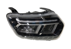 Dacia Duster Ön Far Sağ 21-