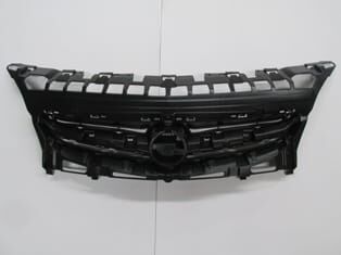 Ön Panjur Siyah Opel Astra J Sd-Hb 12-20 Arası