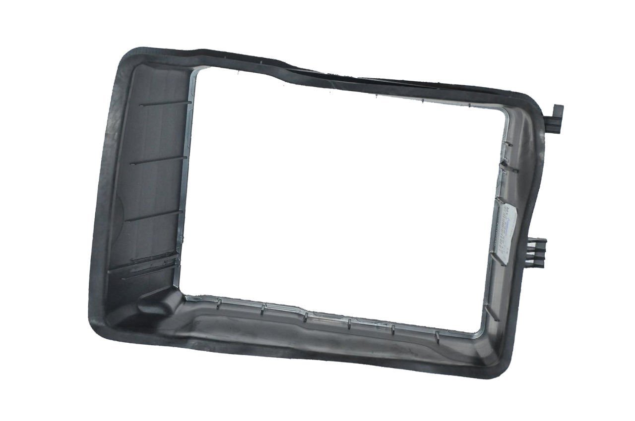 Radyatör Hava Yönlendirici Sağ Megane 4