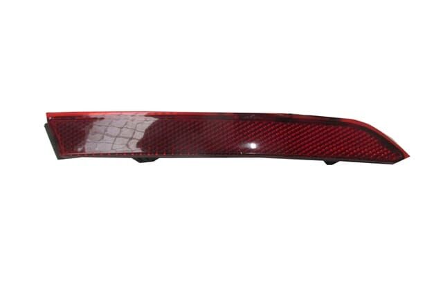 Arka Tampon Reflektörü Dış Sağ Volkswagen Passat B8 14 - 18 Arası