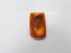 Ön Sinyal Sağ Sarı Renault R9 Broadway 83-92 Arası