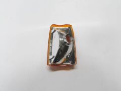 Ön Sinyal Sağ Sarı Renault R9 Broadway 83-92 Arası