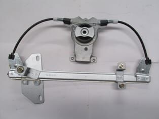Arka Cam Krikosu Sağ Elektrikli - Motorsuz (5 Kişilik) Nissan Qashqai J10 07 - 09 Arası
