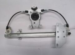 Arka Cam Krikosu Sağ Elektrikli - Motorsuz (5 Kişilik) Nissan Qashqai J10 07 - 09 Arası