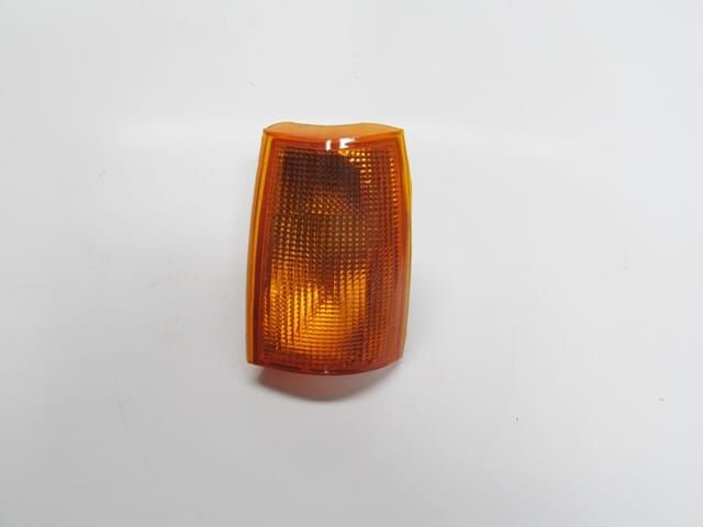 Ön Sinyal Sol Sarı Renault R9 Broadway 83-92 Arası