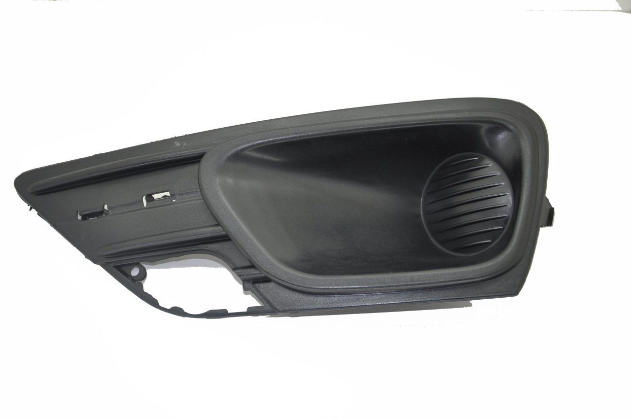 Sis Farı Çerçevesi Sağ (Sissiz) Linea 2012 Sonrası