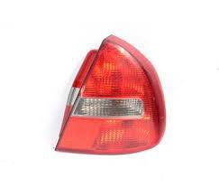 Stop Lambası Sağ Carisma 1998-2004 Arası