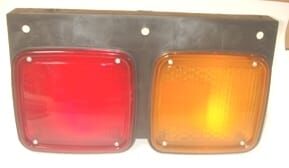 Stop Lambası Sağ (Sarı-Kırmızı) (Famella) Mıtsubıshı Canter Fe111 86-90 Arası