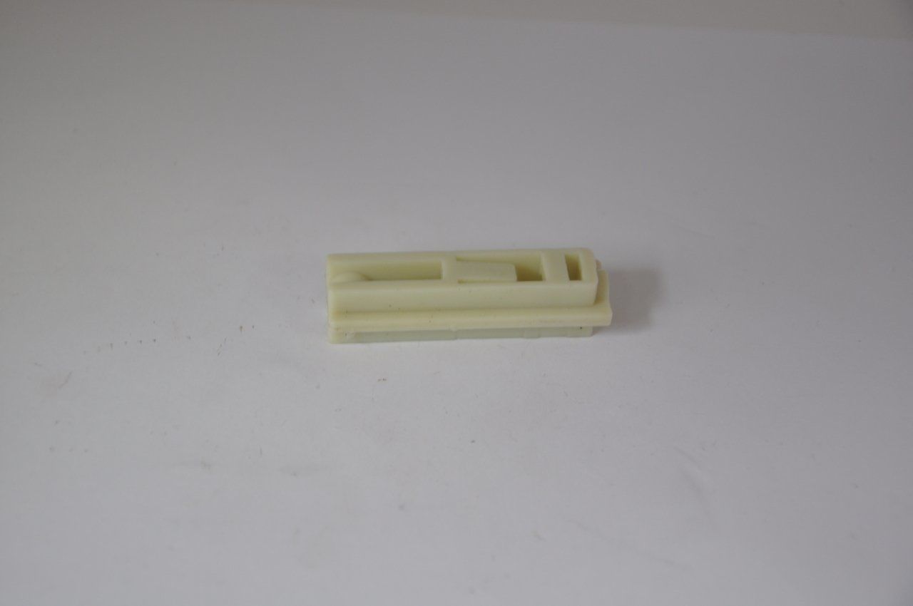 Radyatör Bağlantı Takozu R9-R11