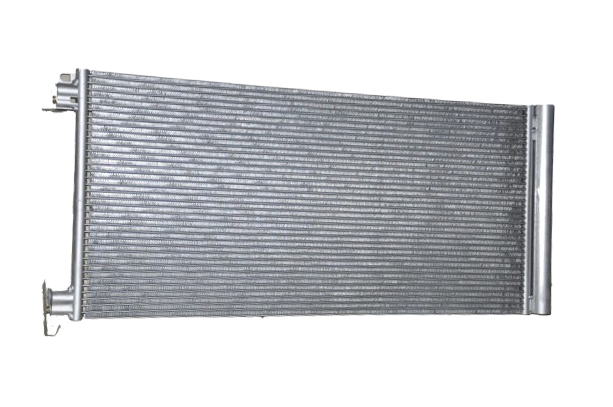 Klima Radyatörü (Kondanser) 1.6 Dcı Trafic 3