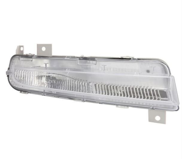 Sağ Gündüz Farı Volvo V40 2013 Sonrası