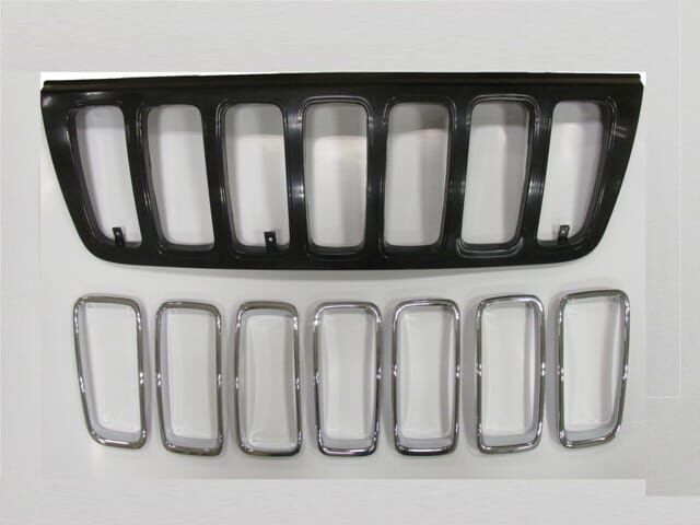 Ön Panjur Siyah (İç Petekleri Nikelajlı) Jeep Cherokee Grand 99-03 Arası
