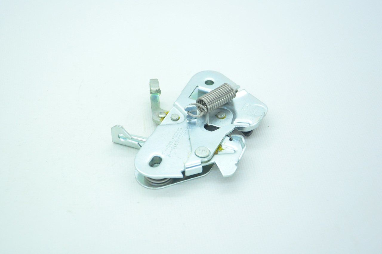 Motor Kaput Kilidi Kango 1997-2003 Arası