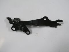 Kaput Menteşesi Sol Mazda 6 Sd 03-06 Arası